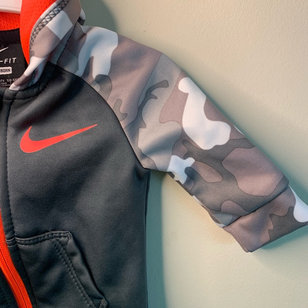 NIKE DRI-FIT FOR NEWBORN BABY